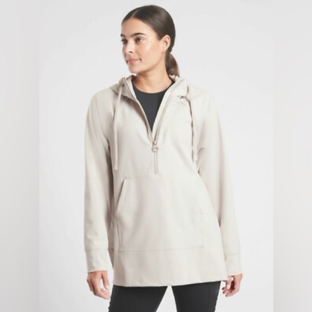 Athleta Abalone Gray Glacier Handkerchief Poncho - Size Small